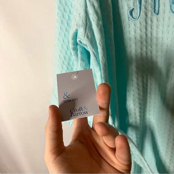 Croft & Barrow Womens Blue Waffle Texture Robe Size M Embroidered Wrap Tie Front - Picture 3 of 14